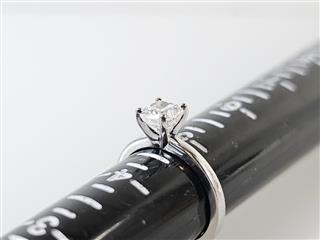 14K White Gold 0.96 CT F VS2 Genuine Cushion Diamond Engagement Ring Sz 4.75